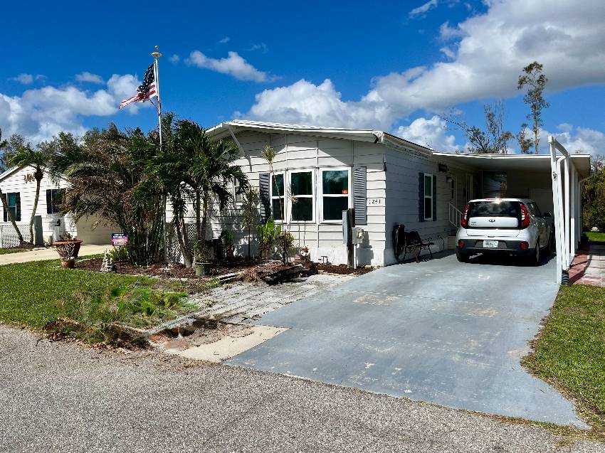 1241 N Indies Circle a Venice, FL Mobile or Manufactured Home for Sale